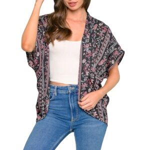 NWT Lightweight Floral Print Kimono